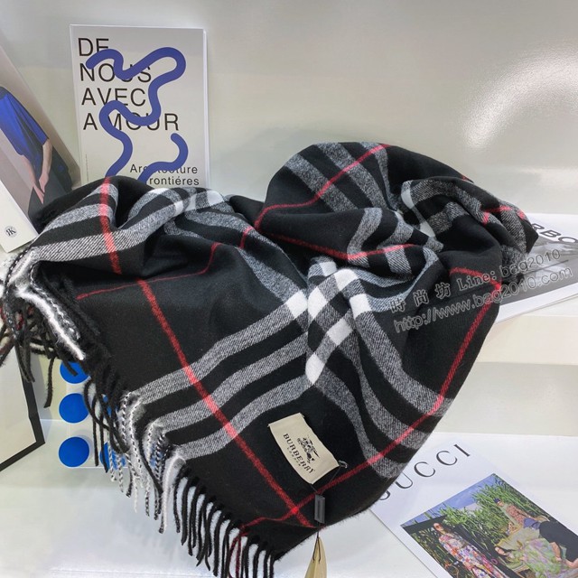 Burberry經典寬格混紡大披肩 經典格子女士圍巾披肩 巴寶莉2021新款羊毛羊絨圍巾  mmj1351